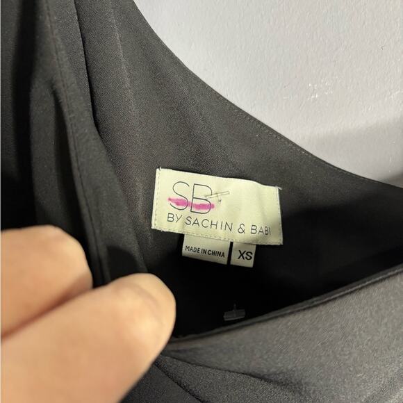 SB Sachin & Babi Black One Shoulder Top With Side Zipper & Ruffle Detail Sz XS - Picture 5 of 7